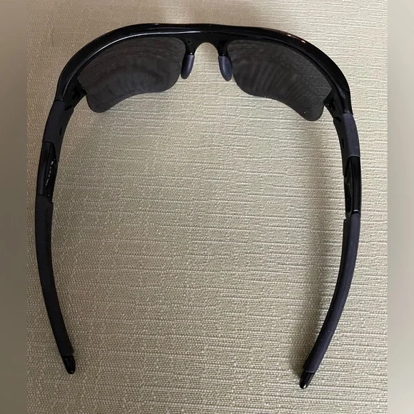 Oakley Polarized Flak 12-903 Polished Black Men's Sunglasses & Zip Case